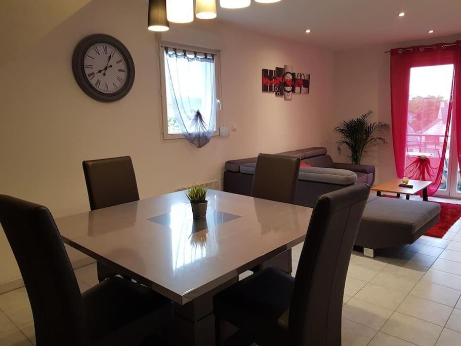 Logement Plein Centre De Plerin A Proximite Des Plages Et Des Commerces Zewnętrze zdjęcie
